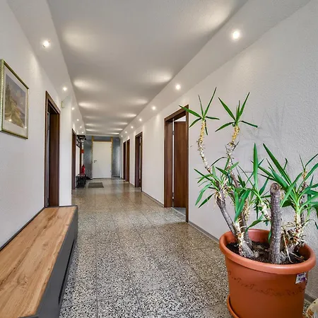 Apartment Gaestewohnung Anni Mm *
